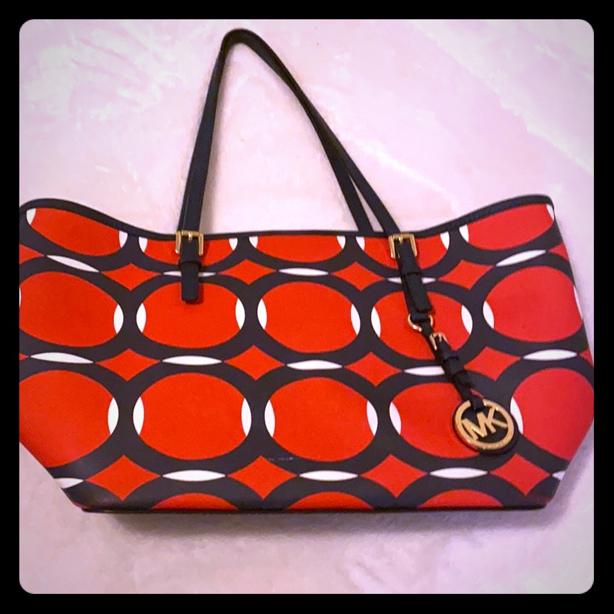 Michael Khors Medium Jet After Tote Bag